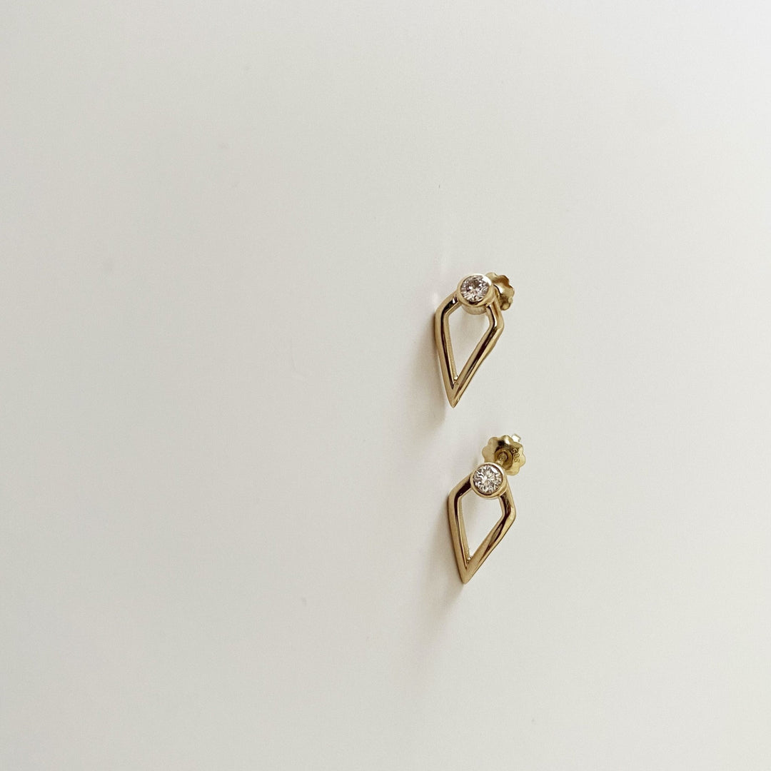 Round Cut Unique Lab-Grown Diamond Earrings in Yellow Gold