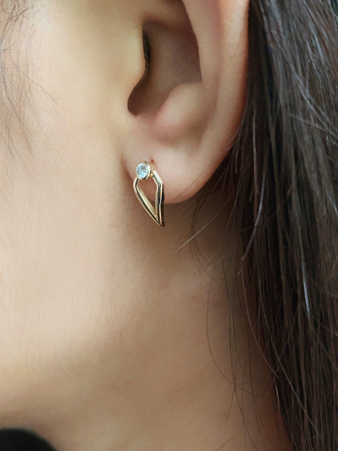 Round Cut Unique Lab-Grown Diamond Earrings in Yellow Gold