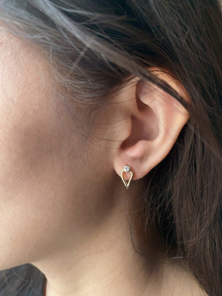 Round Cut Unique Lab-Grown Diamond Earrings in Yellow Gold