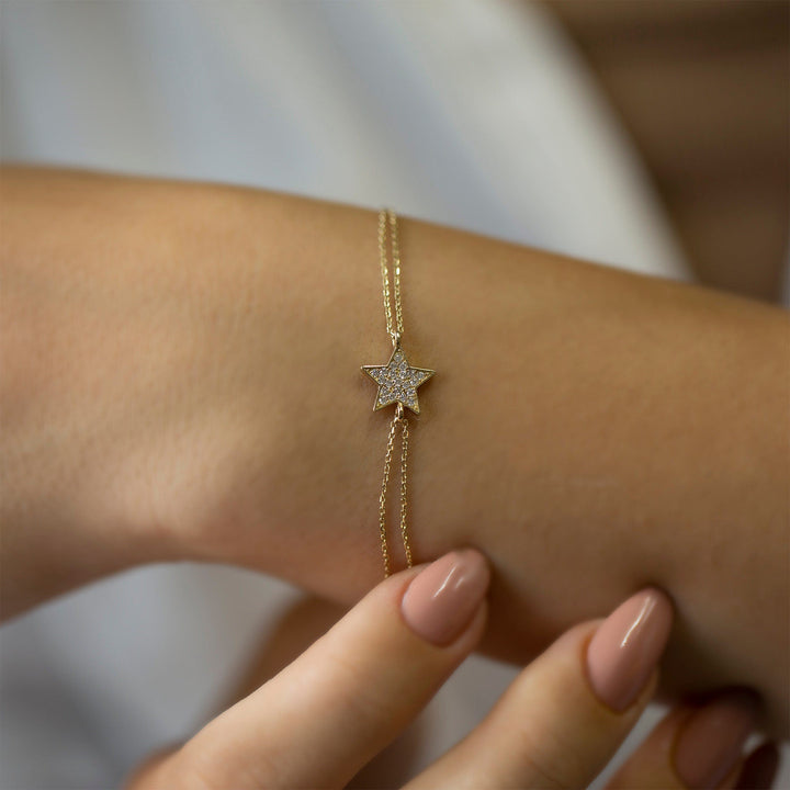 14K Gold Round Cut Diamond Star Bracelet for Women - Doozy Diamonds