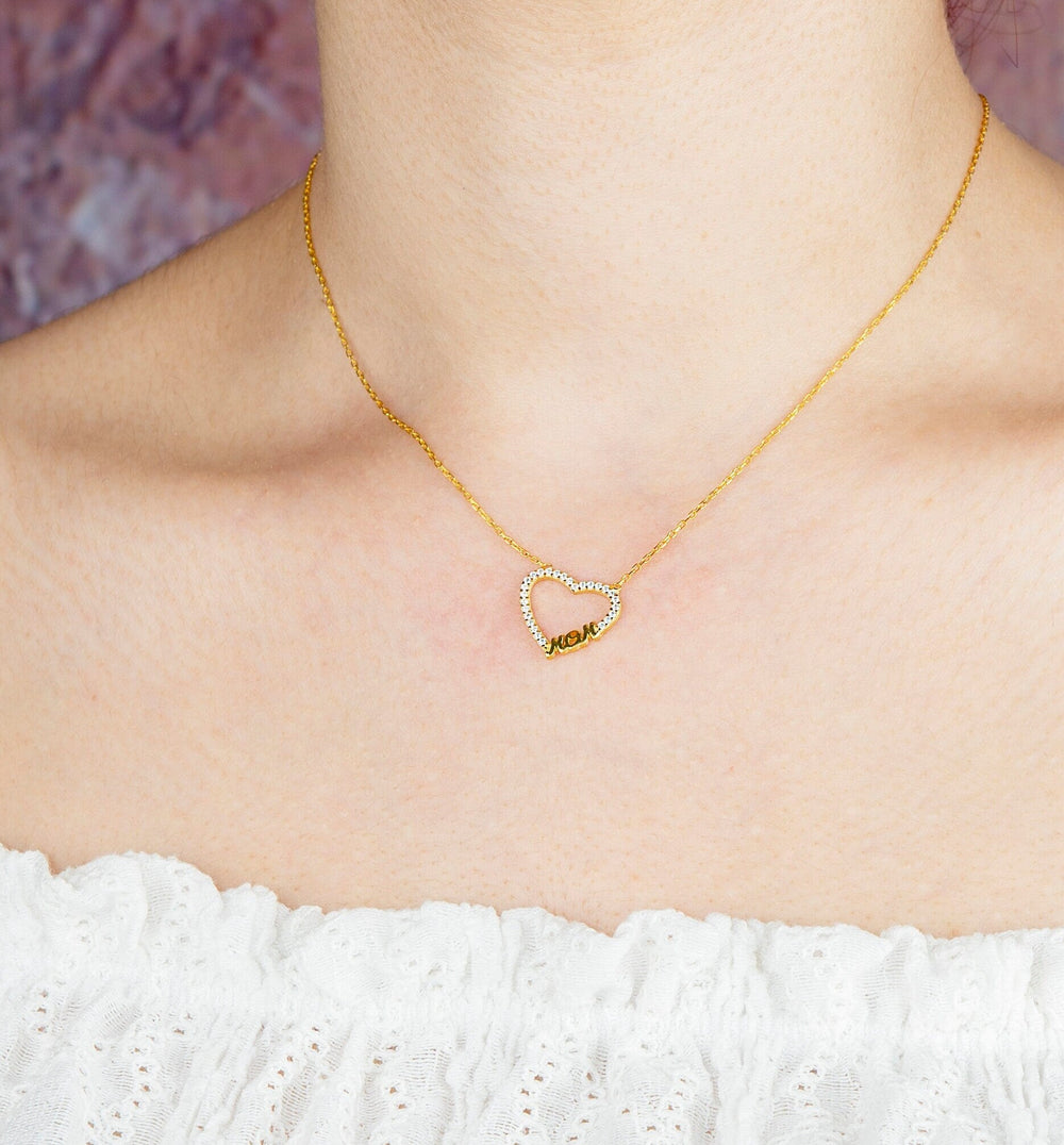 Round Cut Diamond Heart Mom Necklace Gift for Women - Doozy Diamonds