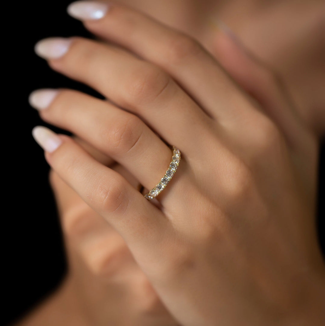 Round Cut Full Eternity Diamond Wedding Band for Her - Doozy Diamonds