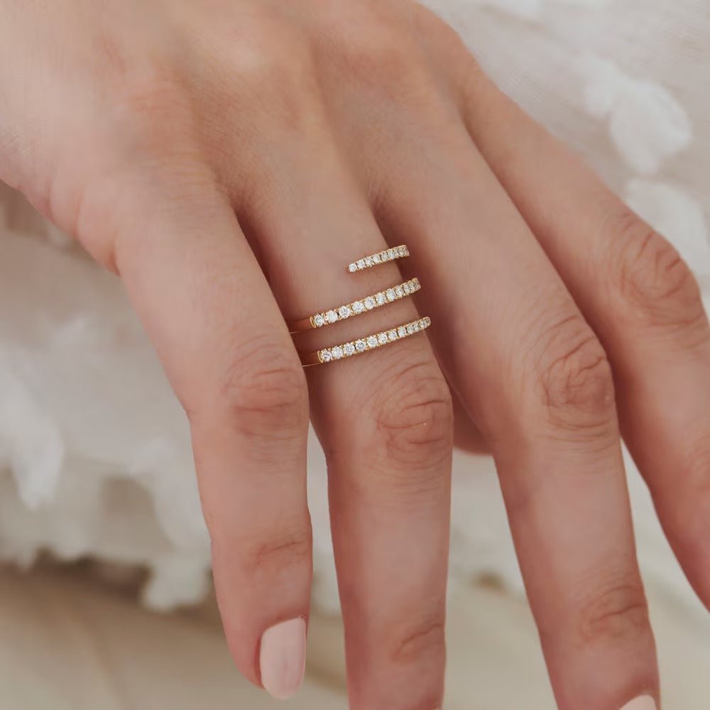 Round Cut spiral Diamond Wedding Band for Mother - Doozy Diamonds