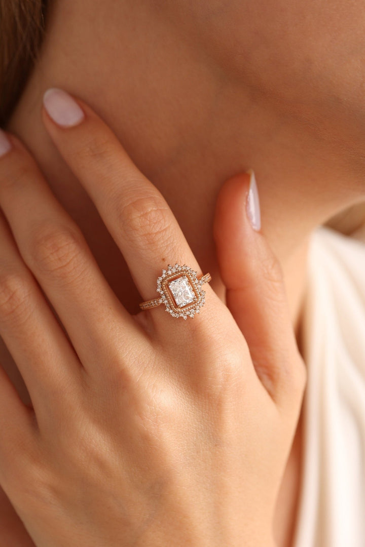 Radiant Cut Diamond Vintage Engagement Ring for Women - Doozy Diamonds