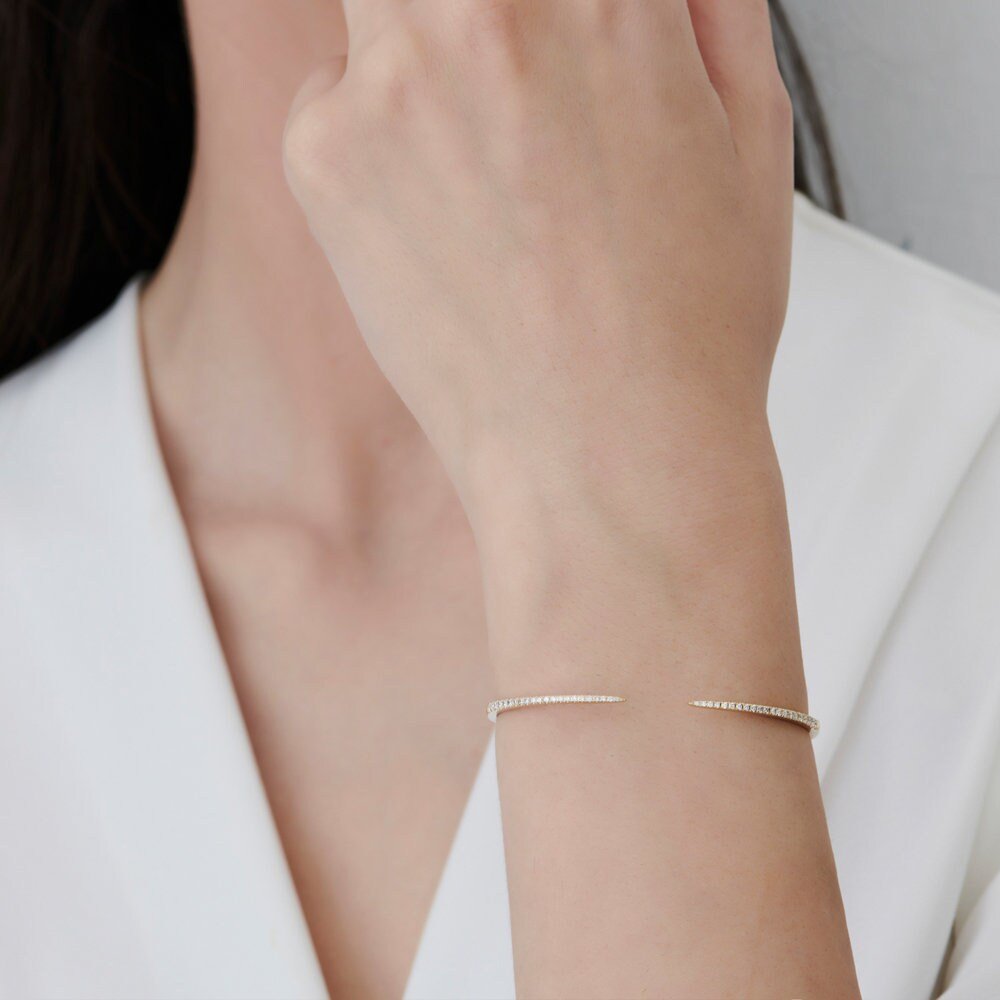 Round Cut Cuff Diamond Bangle Bracelet for Women - Doozy Diamonds