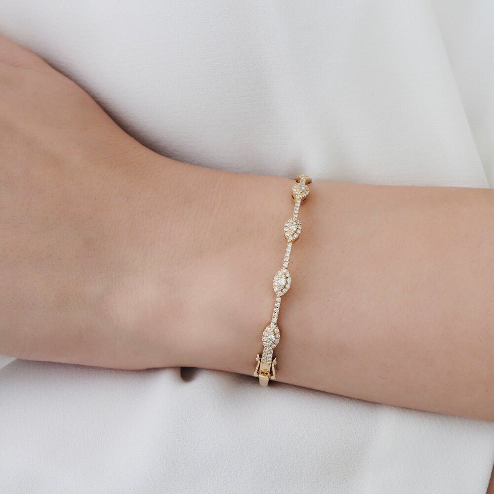 Round Cut Diamond lab grown diamond Bangle Bracelet For Women - Doozy Diamonds