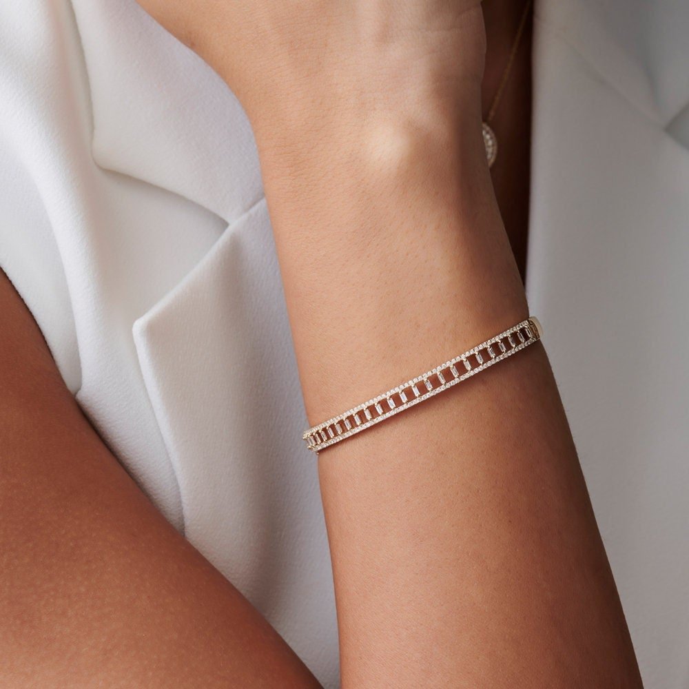Baguette & Round Cut Diamond Lab-Grown Bangle Bracelet