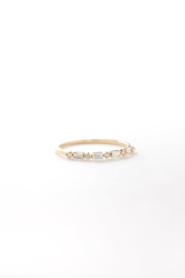 Round & Baguette Cut Diamond Wedding Ring for Her - Doozy Diamonds