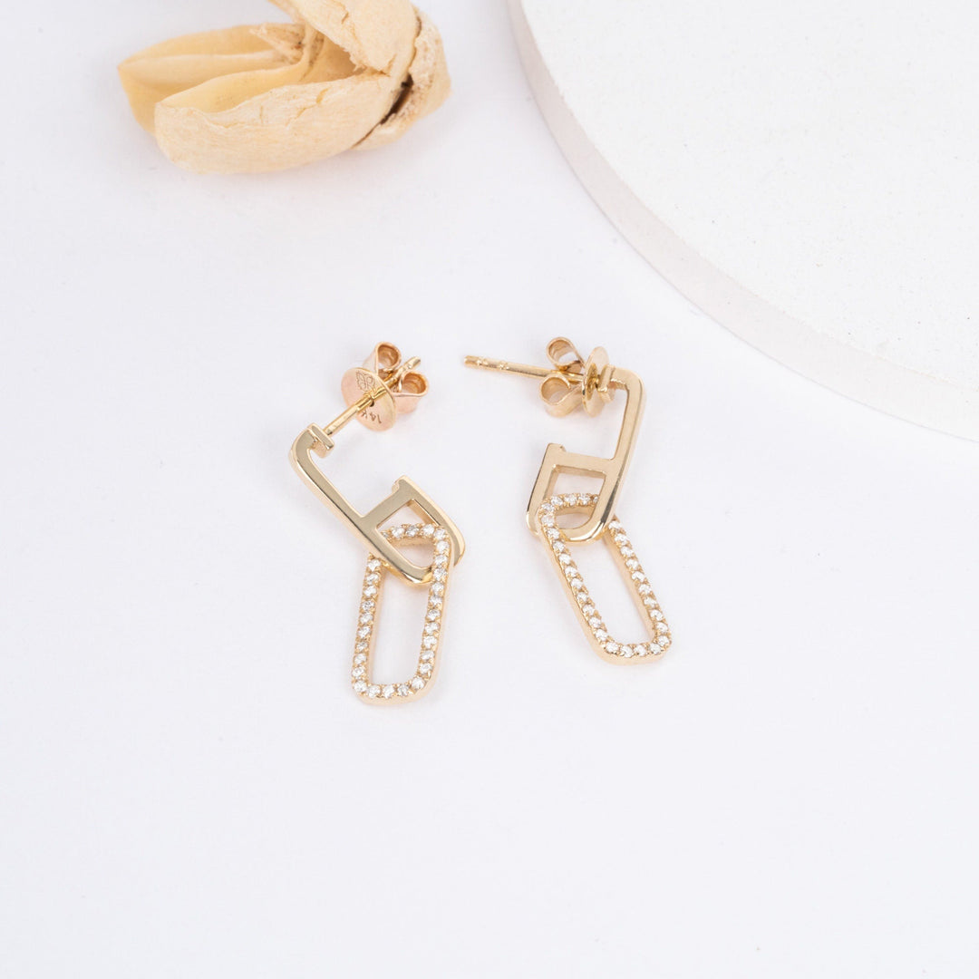 Round Cut Diamond Dangling Earrings for Her - Doozy Diamonds