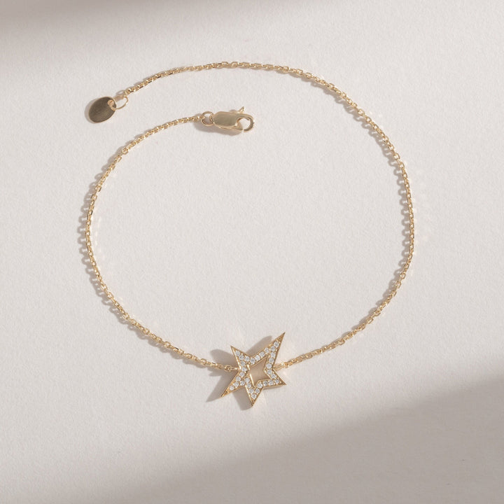 Round Cut Diamond Shining Star Bracelet for Women - Doozy Diamonds