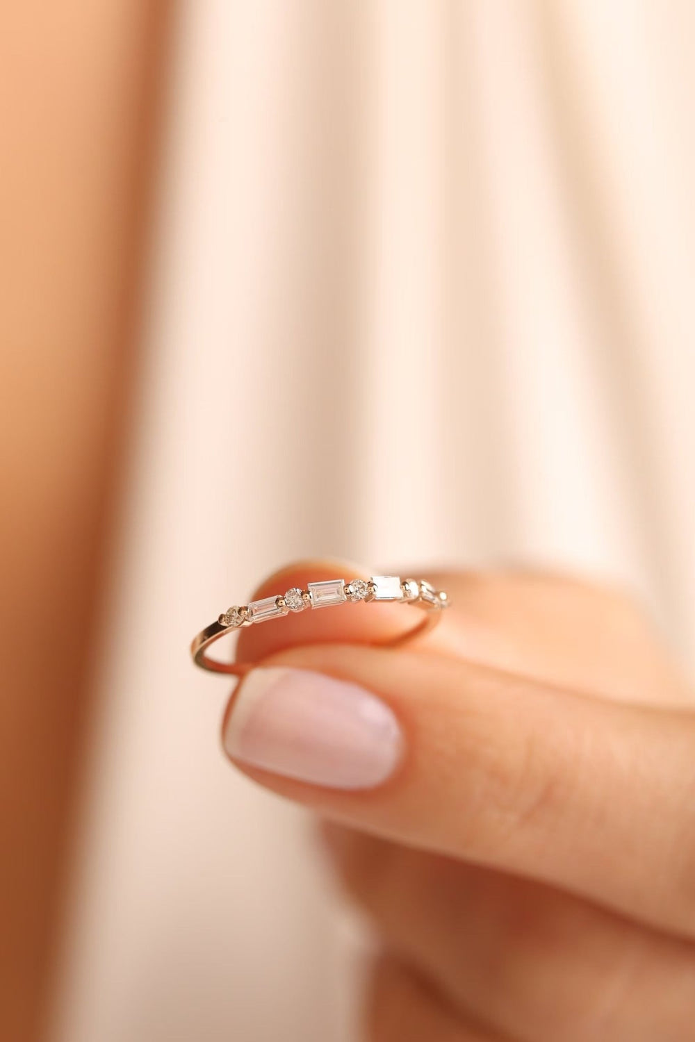 Round & Baguette Cut Diamond Wedding Ring for Her - Doozy Diamonds