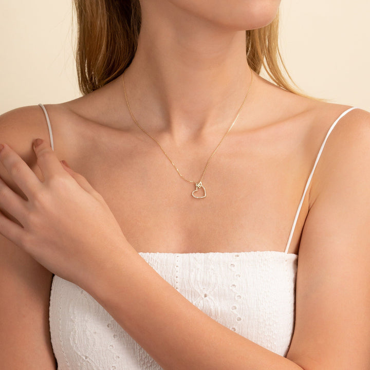 Round Cut Diamond Heart Necklace for Her - Doozy Diamonds