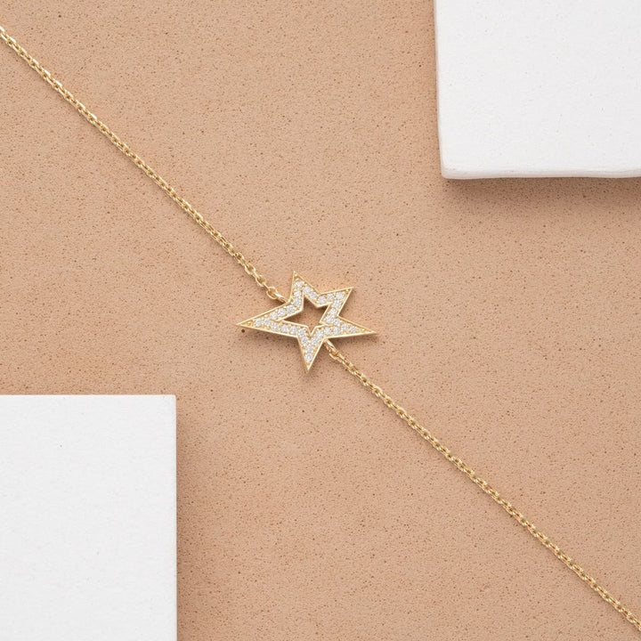 Round Cut Diamond Shining Star Bracelet for Women - Doozy Diamonds