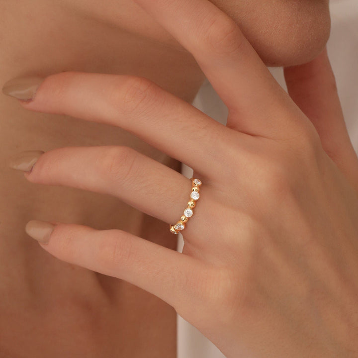 Alternating Beads & Bezel Set Round Cut Diamond Band - Doozy Diamonds