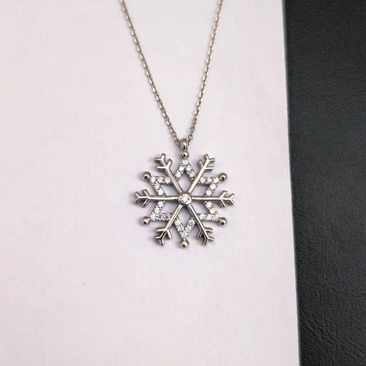 Snowflake Diamond Necklace Gift For Christmas Gift - Doozy Diamonds