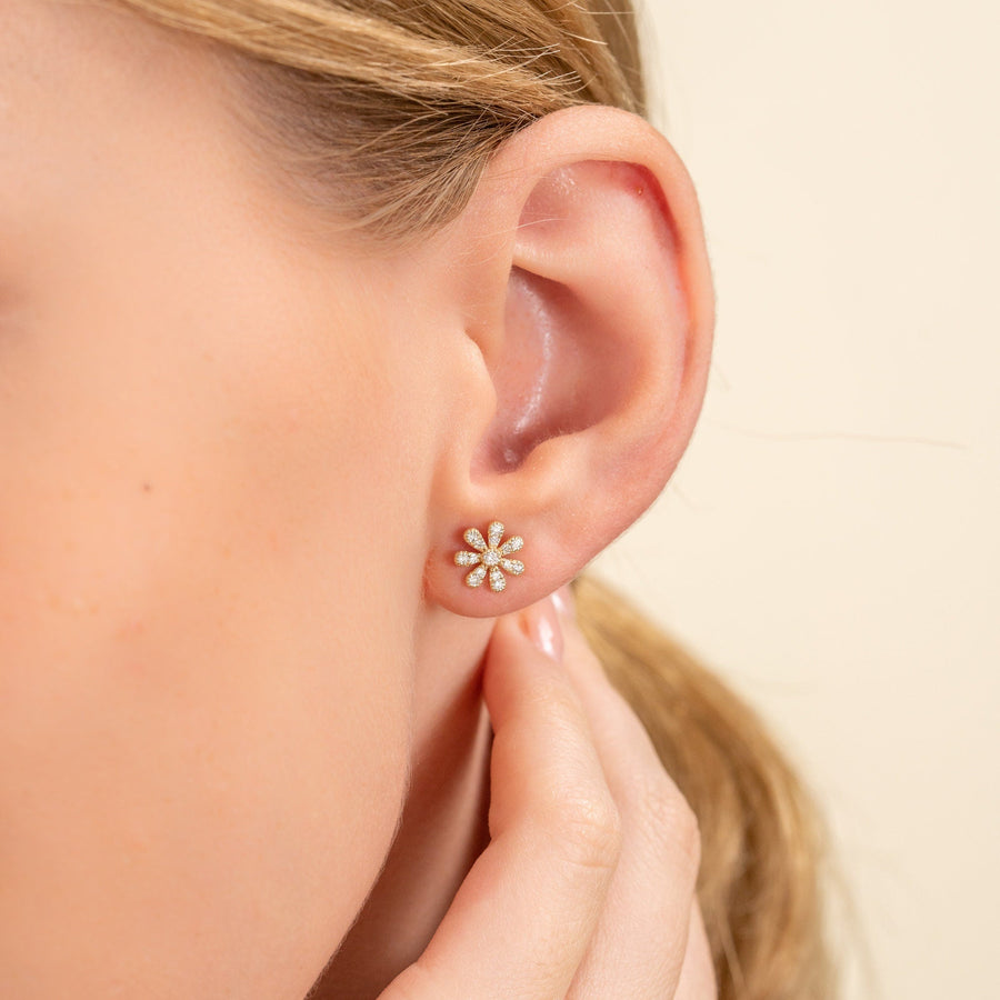 0.18CT Round Floral lab grown diamonds Stud Earrings For Women - Doozy Diamonds