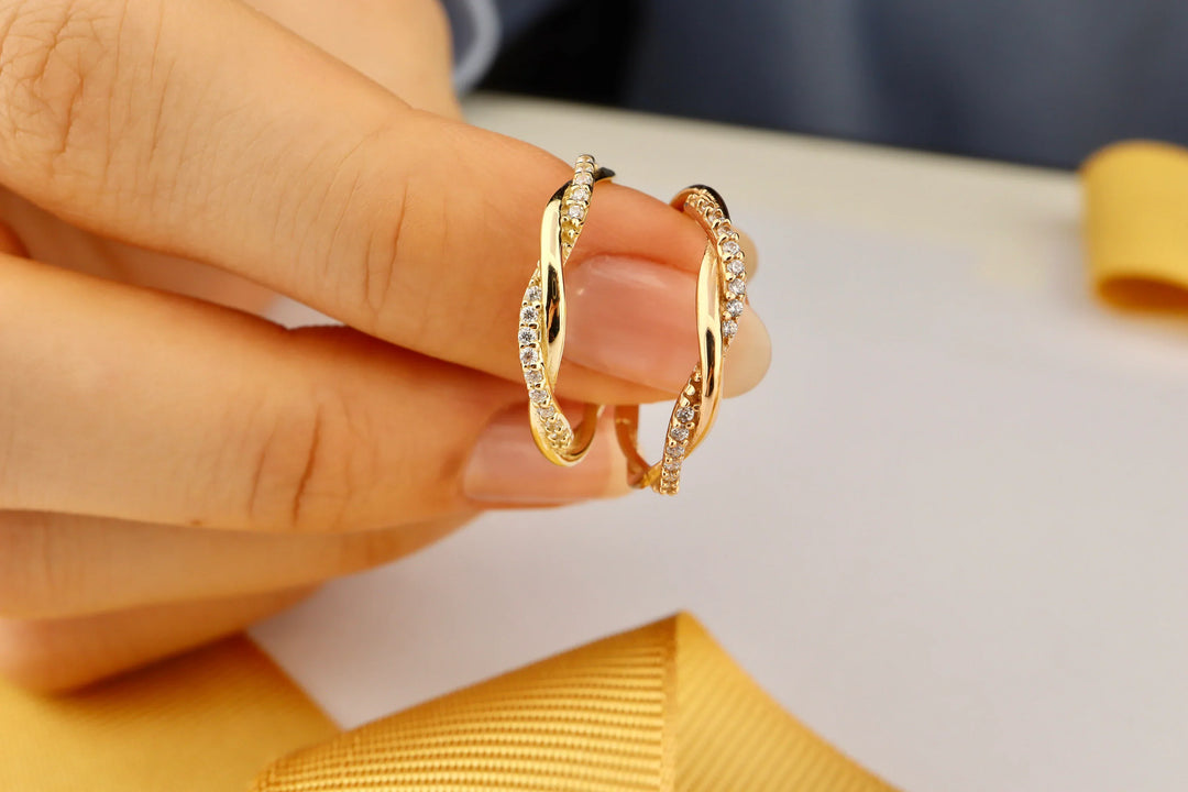 Round Cut Diamond lab grown diamond Infinity Wedding Ring for Christmas Gift - Doozy Diamonds
