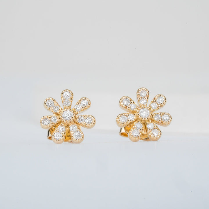 0.18CT Round Floral lab grown diamonds Stud Earrings For Women - Doozy Diamonds