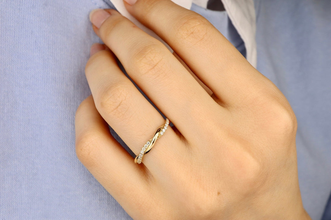 Round Cut Diamond lab grown diamond Infinity Wedding Ring for Christmas Gift - Doozy Diamonds