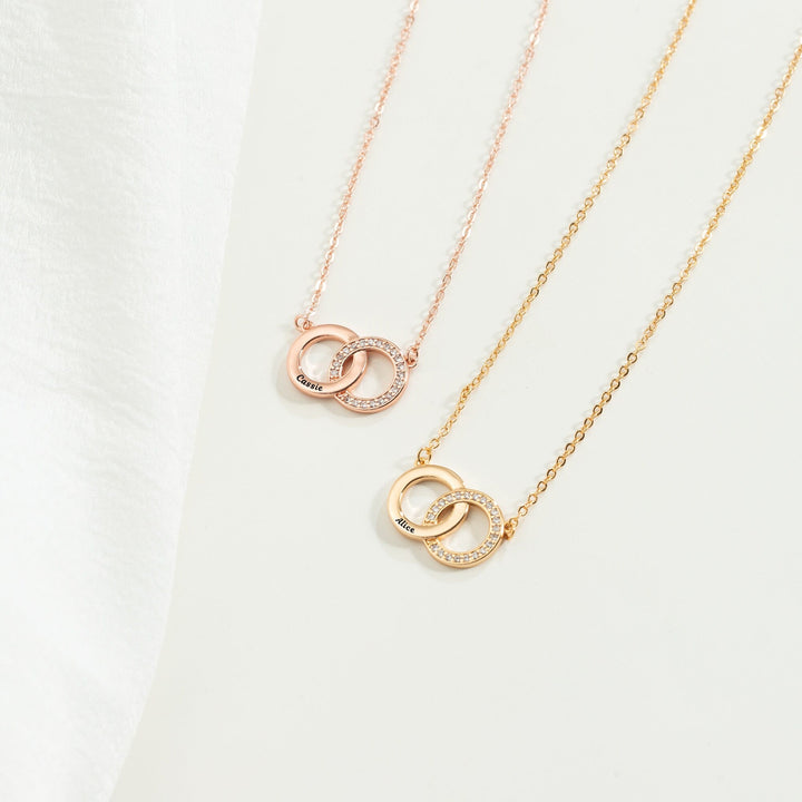 Round Cut Diamond Interlocking Circle Necklace for Her - Doozy Diamonds