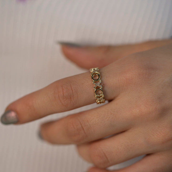 Hugs and Kisses Diamond XO Ring in 14Kt solid Gold for Her - Doozy Diamonds