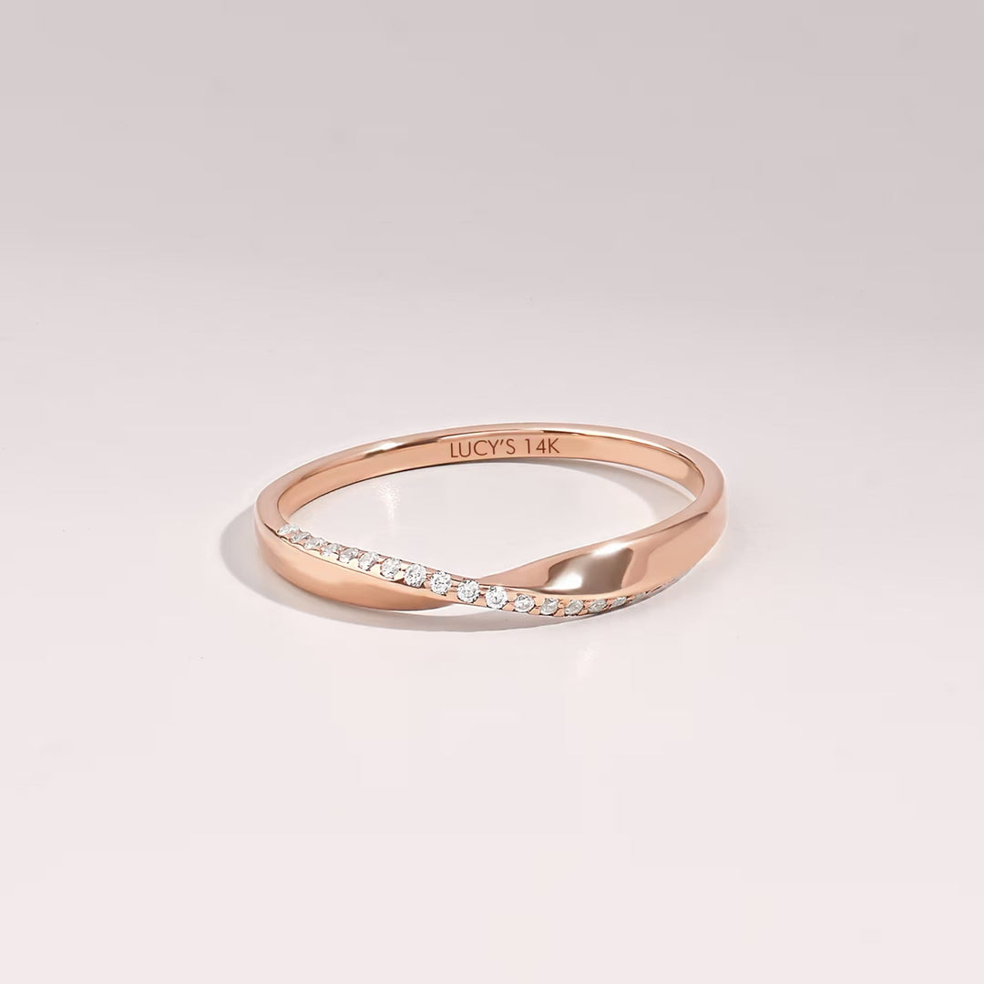 Round Cut Diamond Mobius Wedding Twist Band for Women - Doozy Diamonds