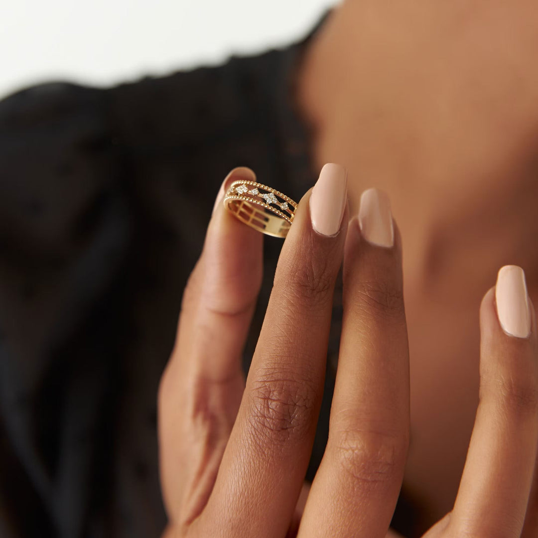 Round lab grown diamonds Beaded Wedding Band In 18K Gold - Doozy Diamonds