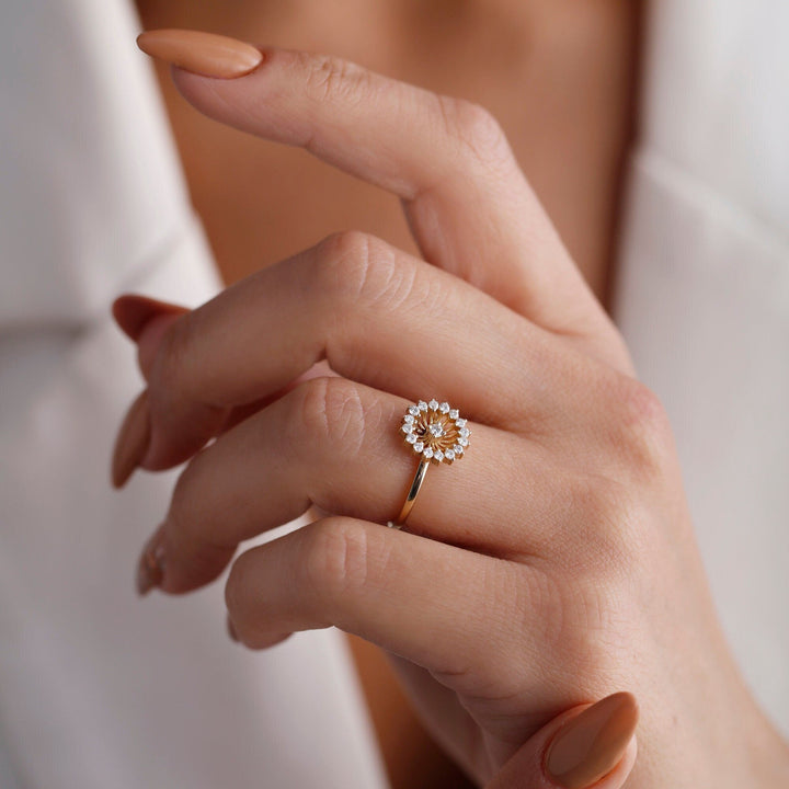 Round Cut Flower Diamond lab grown diamond Wedding Band in Gold - Doozy Diamonds