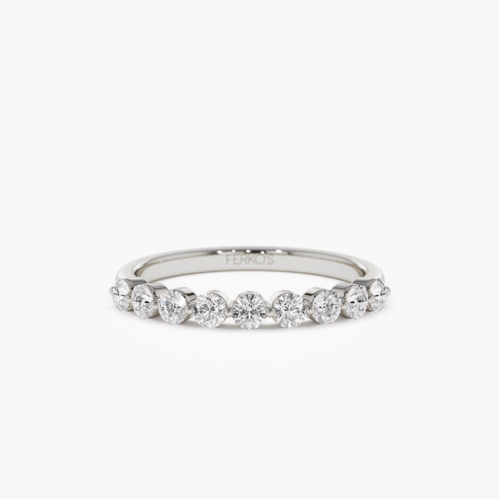 Round lab grown diamonds Shared Prong Wedding Band in Gold - Doozy Diamonds