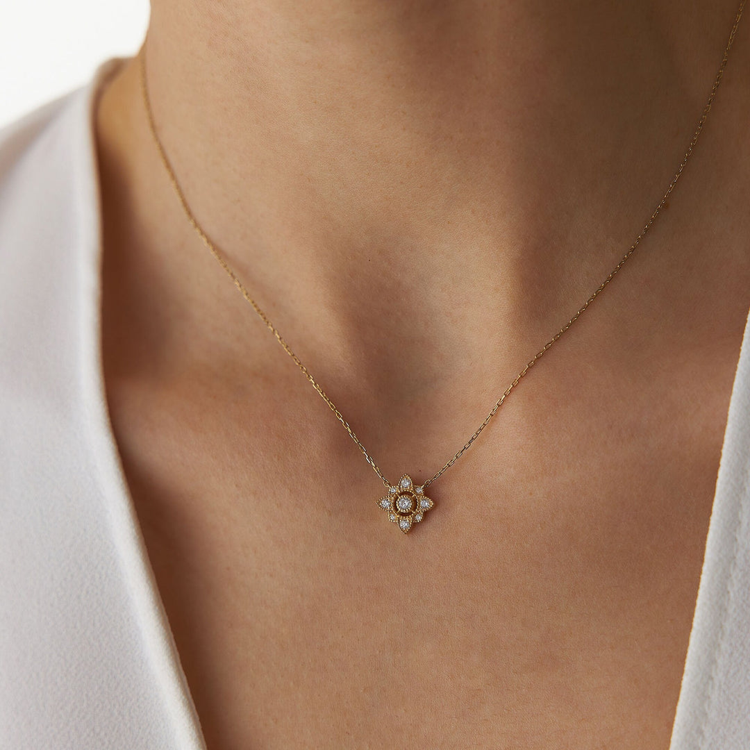 Round Cut Diamond Floral Vintage Necklace for Christmas Gift - Doozy Diamonds