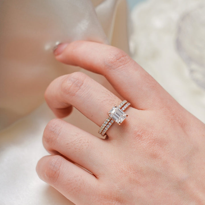 Ethically sourced round diamond eternity band