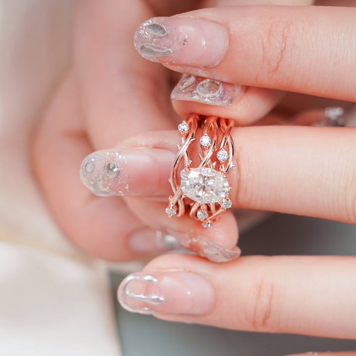 Round diamond wedding band in rose gold