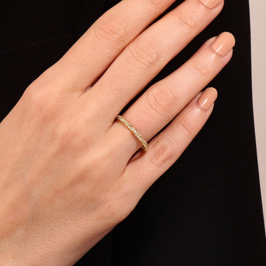 Round Cut Twisted lab grown diamond Wedding Ring In 10K Gold - Doozy Diamonds
