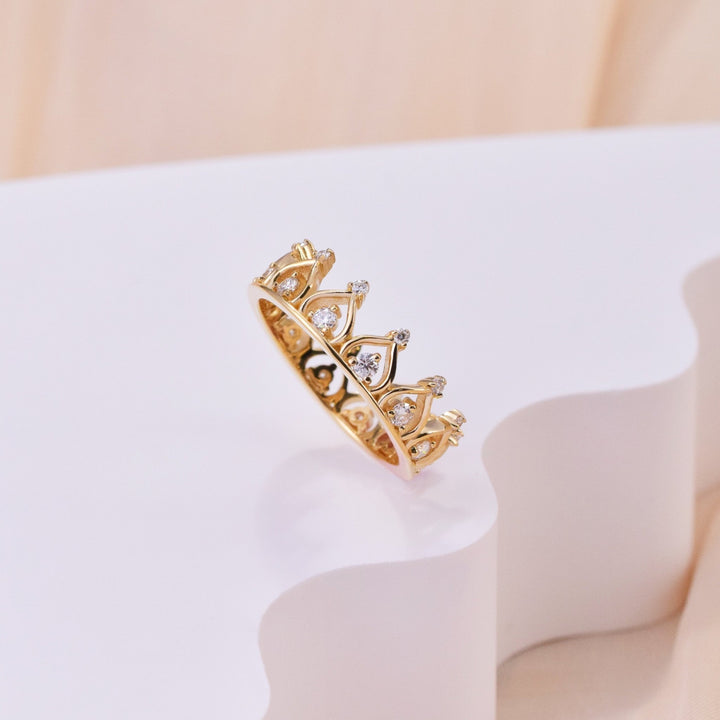 Round Cut Diamond Crown Unique Queen Ring for Christmas Gift - Doozy Diamonds