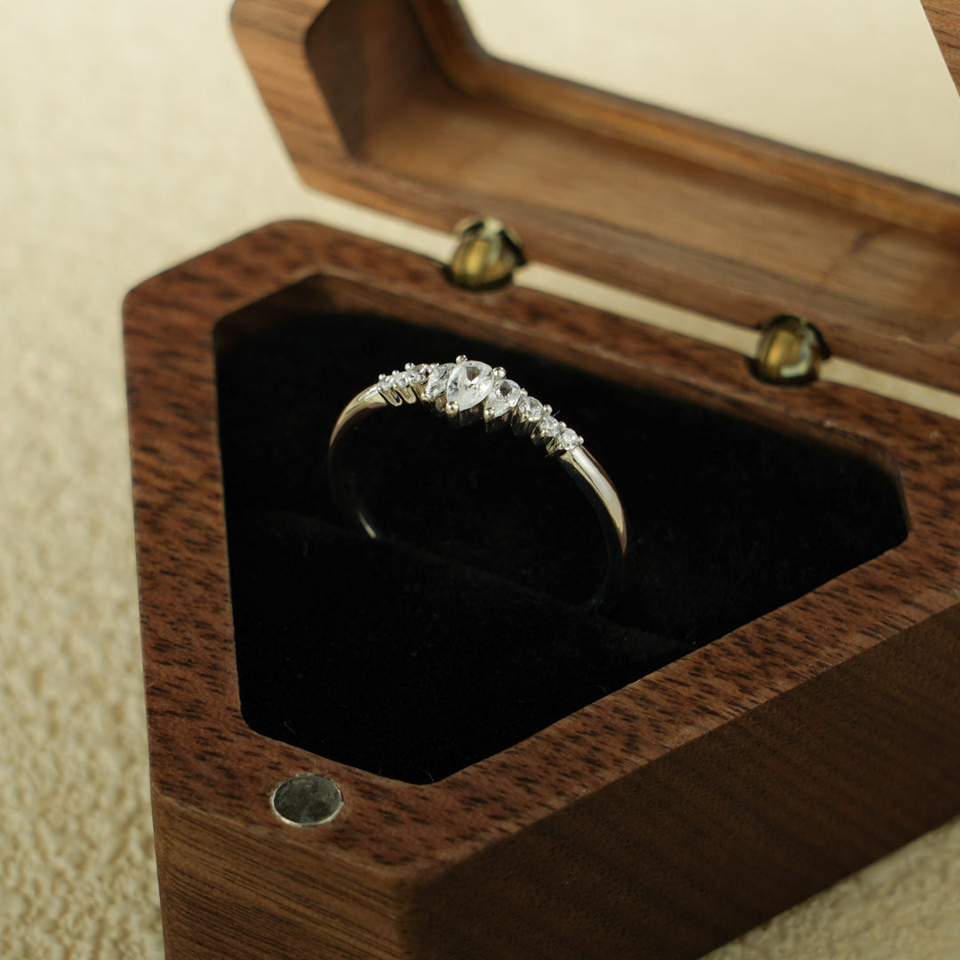 Pear & Round diamond wedding band in white gold