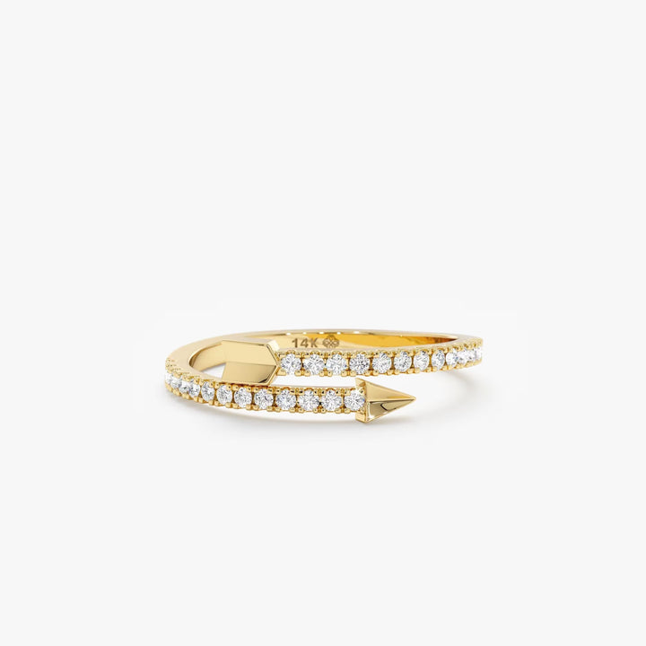 0.29CT Round Pave Arrow lab grown diamonds Wedding Band In 18K Solid Gold - Doozy Diamonds