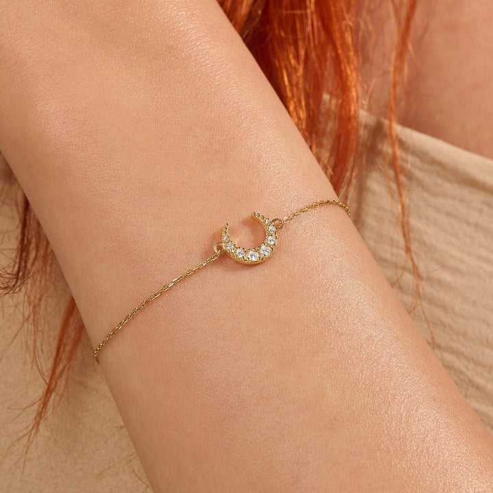 Round Cut Diamond Moon Bracelet For Women - Doozy Diamonds