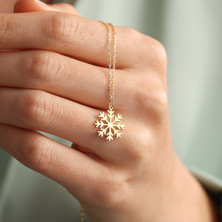 14k Solid Gold Snowflake Pendant for Christmas Gift - Doozy Diamonds