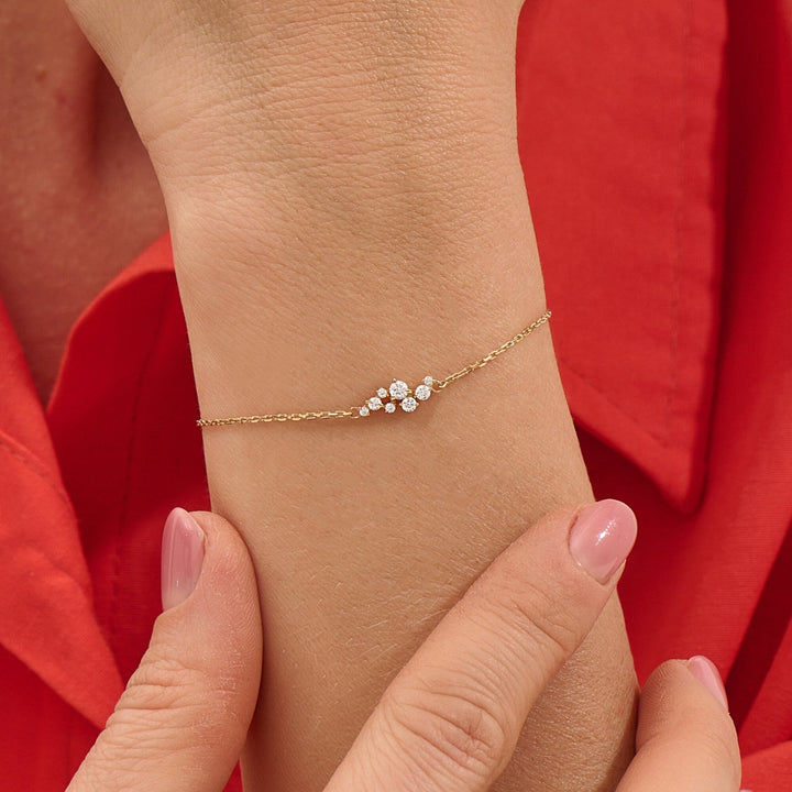 Round Cut Lab-Grown Diamond Cluster Bracelet for Women