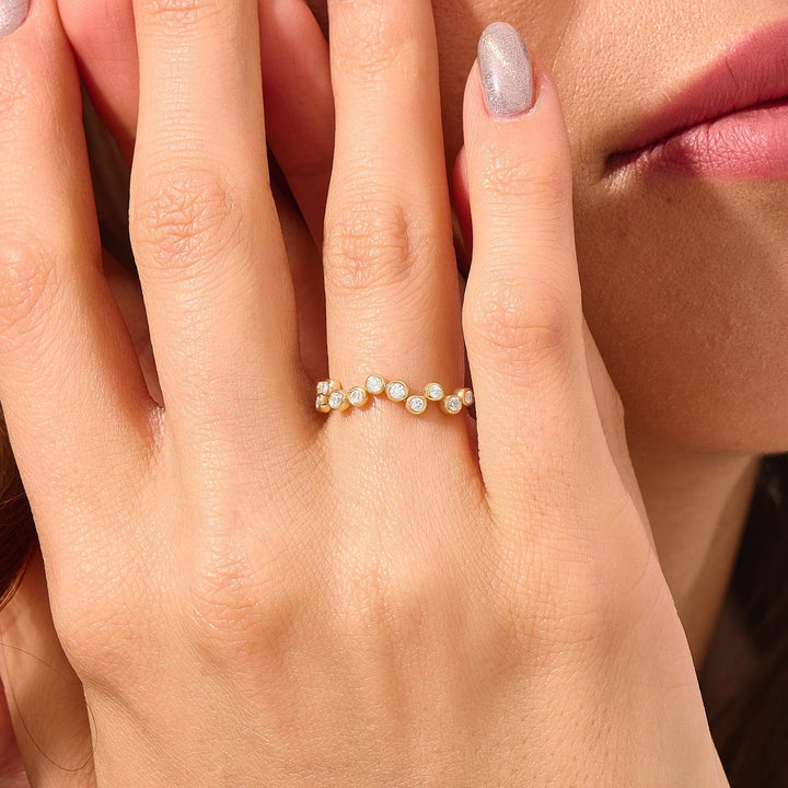 Bezel Set Round Cut Diamond Wedding Ring for Birthday Gift - Doozy Diamonds