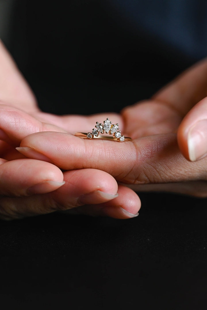 Round Marquise diamond wedding band in yellow gold