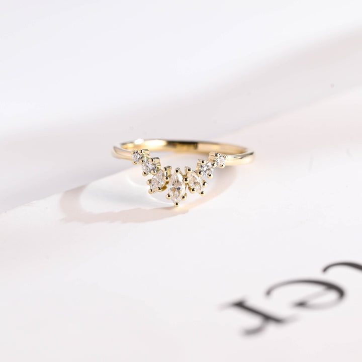 Round Marquise round marquise diamond wedding band front view