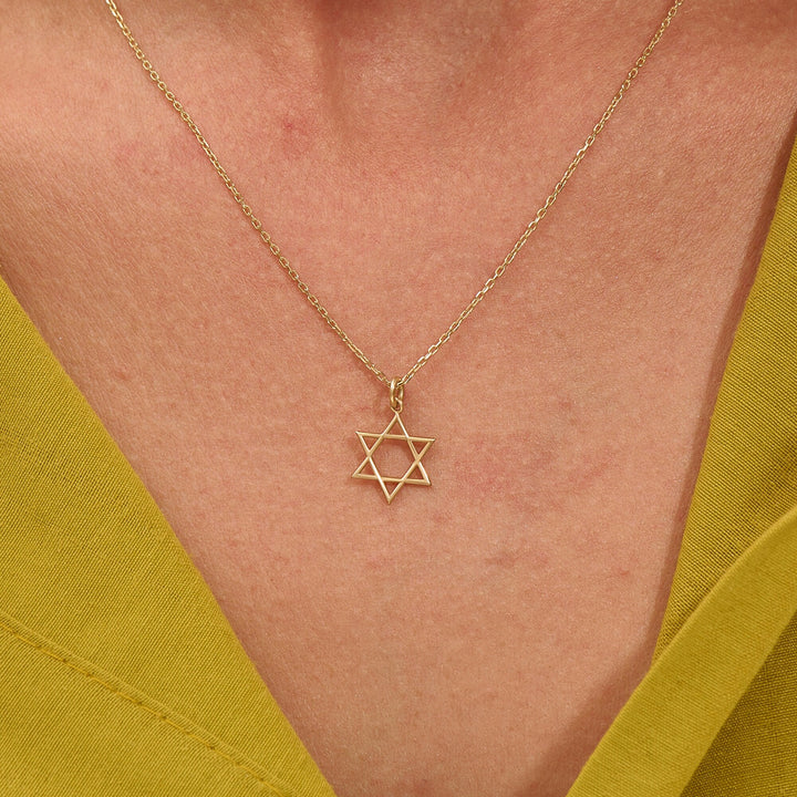 Star Charm lab grown diamonds Pendant Necklace in 14K Gold - Doozy Diamonds