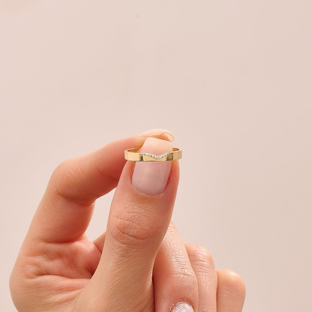 V Shape Curved lab grown diamonds Wedding Band in Gold - Doozy Diamonds