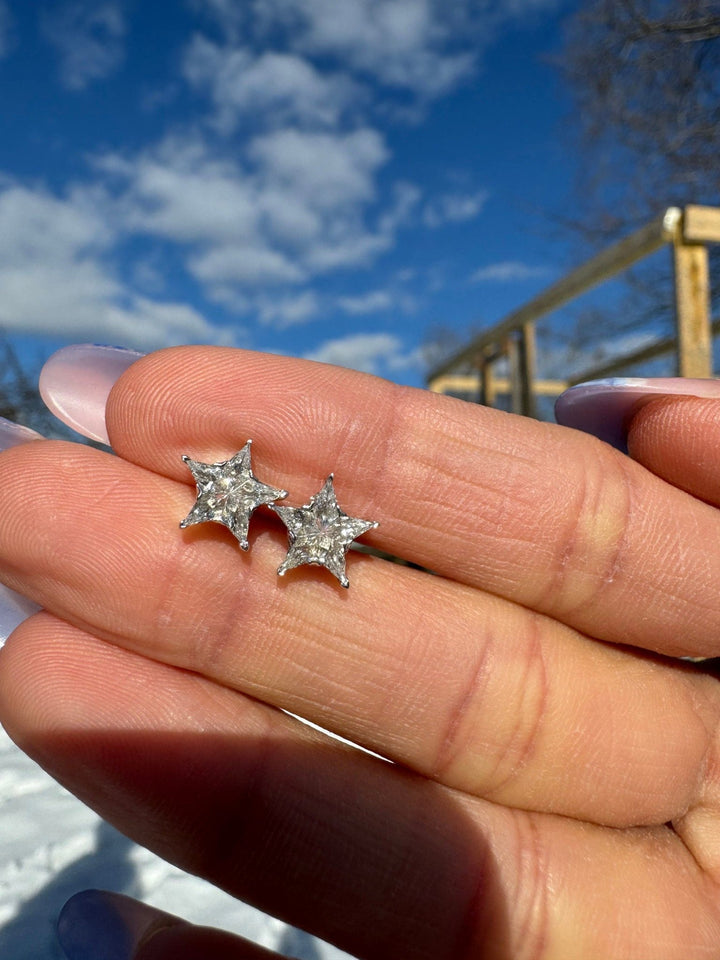 14k White Gold Star lab grown diamonds Stud Earrings for Women - Doozy Diamonds