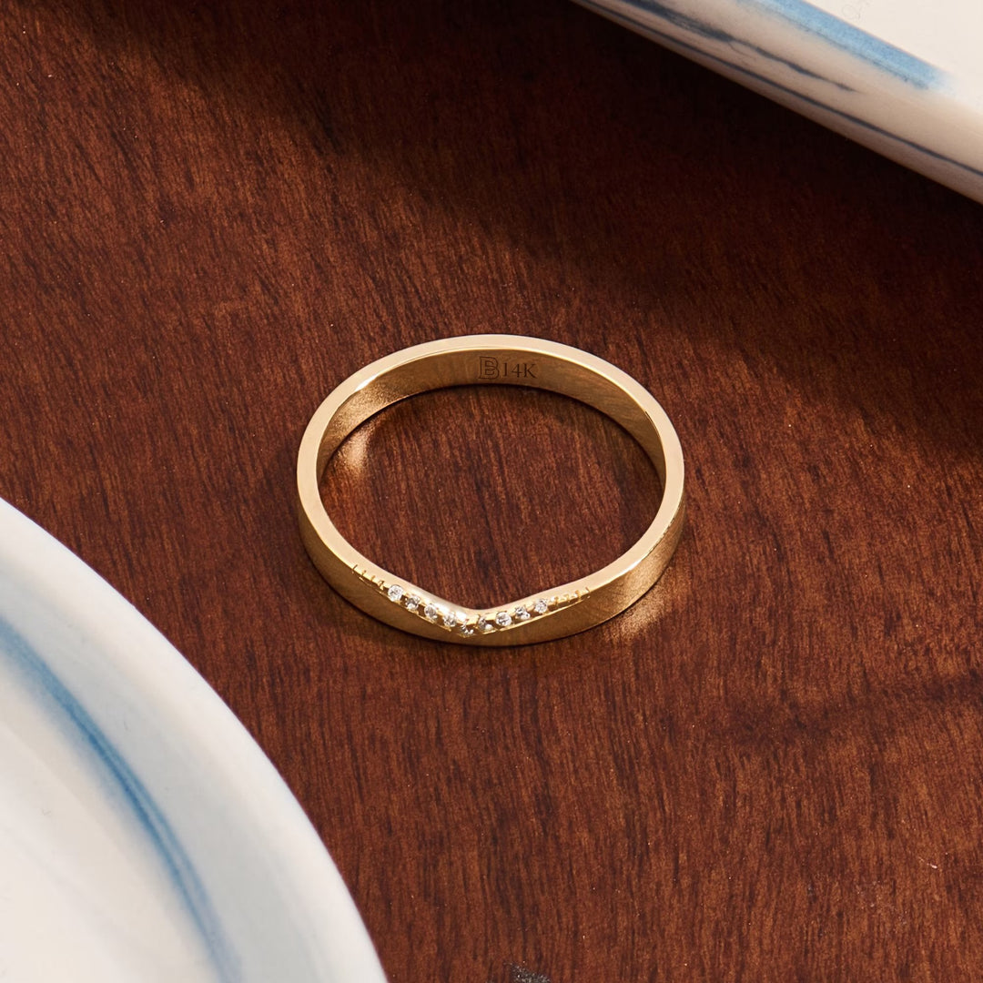 V Shape Curved lab grown diamonds Wedding Band in Gold - Doozy Diamonds