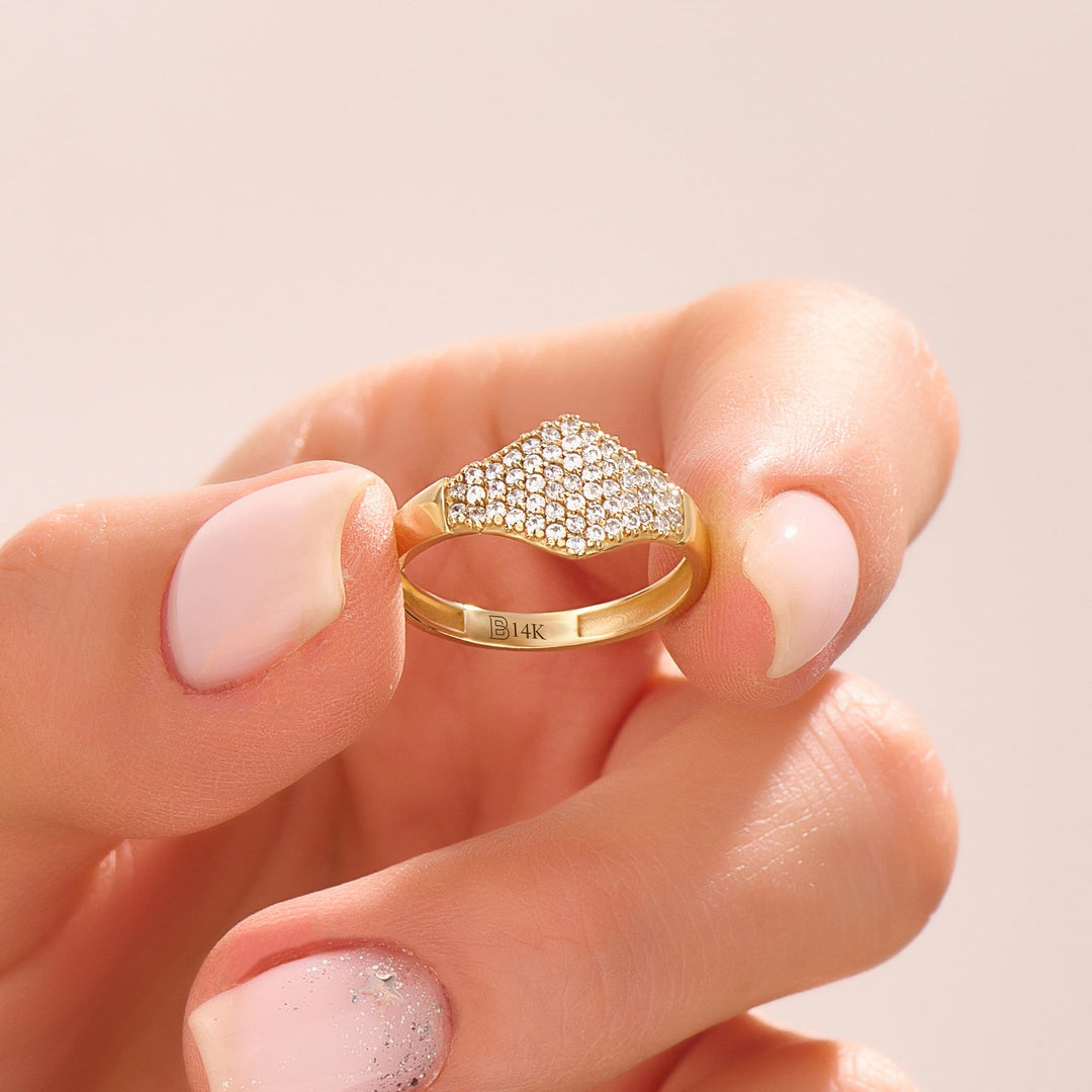 Round Cut lab grown diamonds Wedding Ring in Solid Gold - Doozy Diamonds
