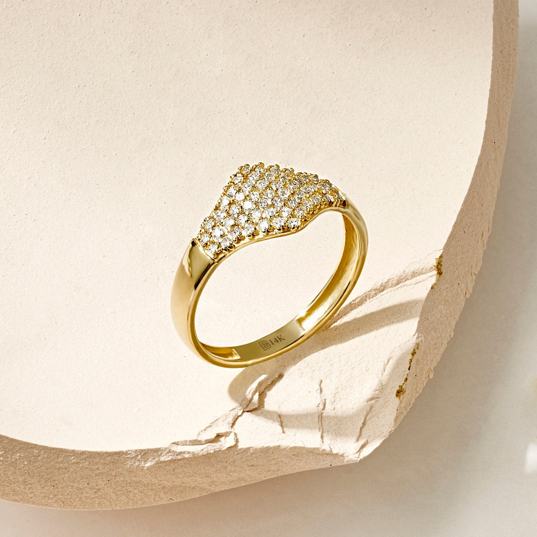 Round Cut lab grown diamonds Wedding Ring in Solid Gold - Doozy Diamonds