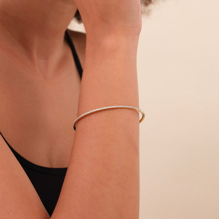 Round Cut Diamond Bracelet Bangle for Birthday Gift - Doozy Diamonds