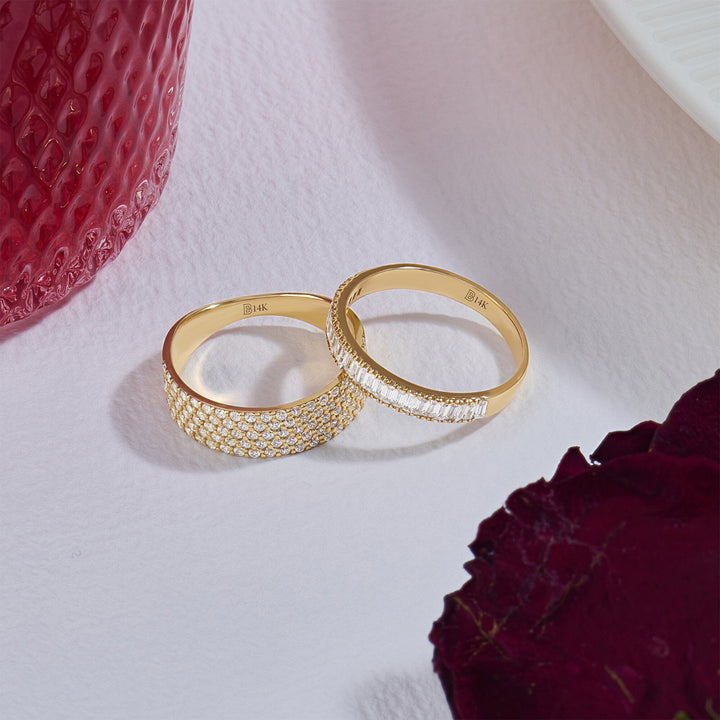 Round Cut Diamond lab grown diamond Flat Wedding Band in 18K Gold - Doozy Diamonds